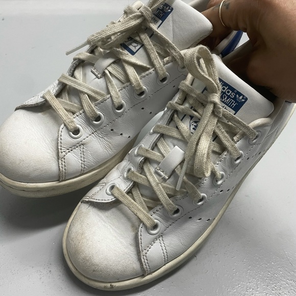 Adidas Worn to Perfection - Picture 2 of 5